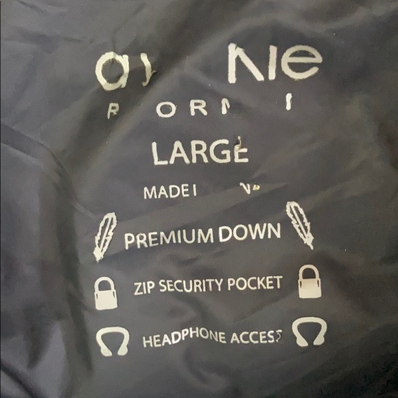 Women’s Calvin Klein Down Vest - Picture 3 of 3